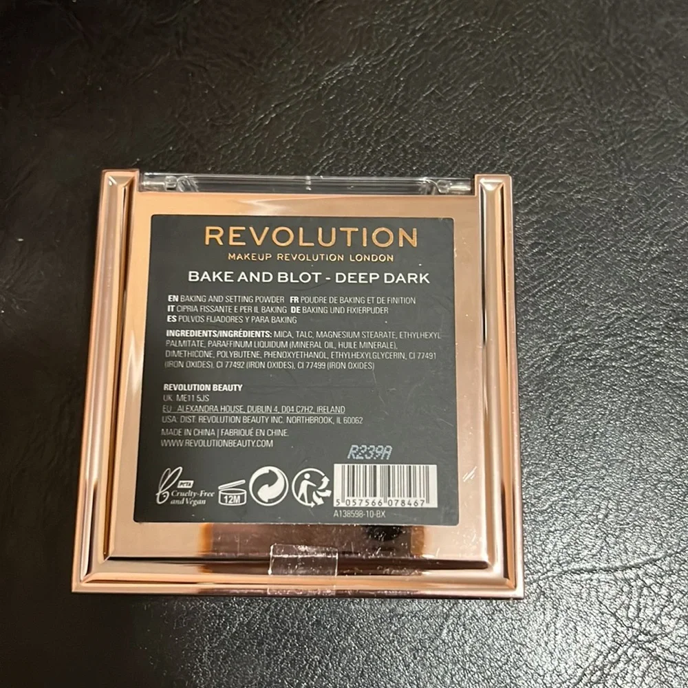 Revolution Bake & Blot Powder Deep Dark New 0.19 Oz New